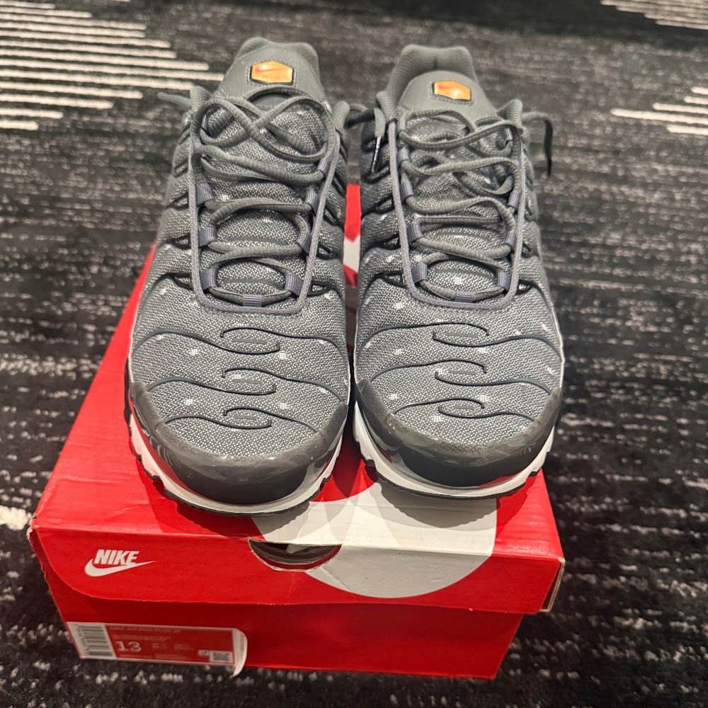 Nike Air Max Plus SE